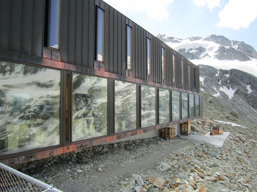 Cabane de Moiry