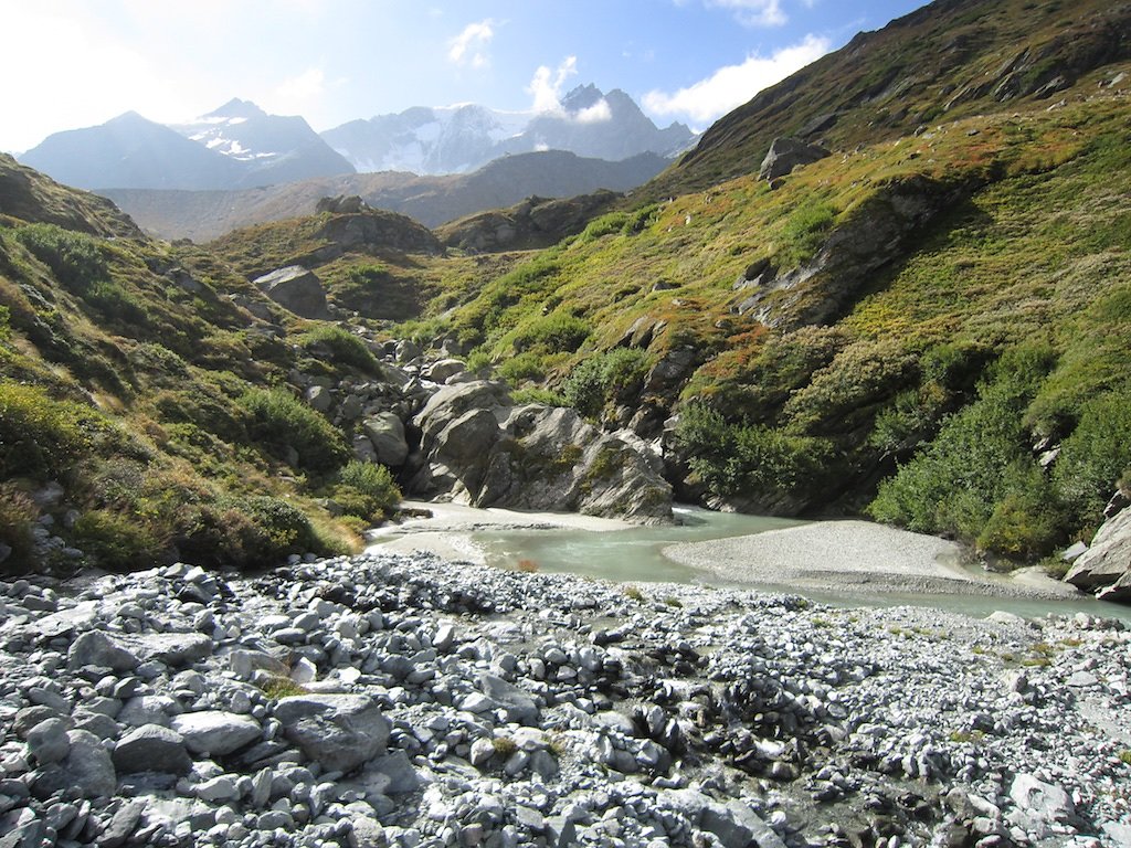 Cabanes Valsorey, Vélan