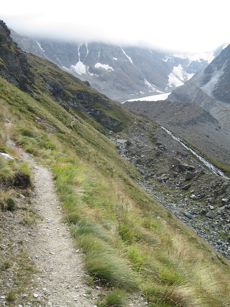 Cabanes Valsorey, Vélan