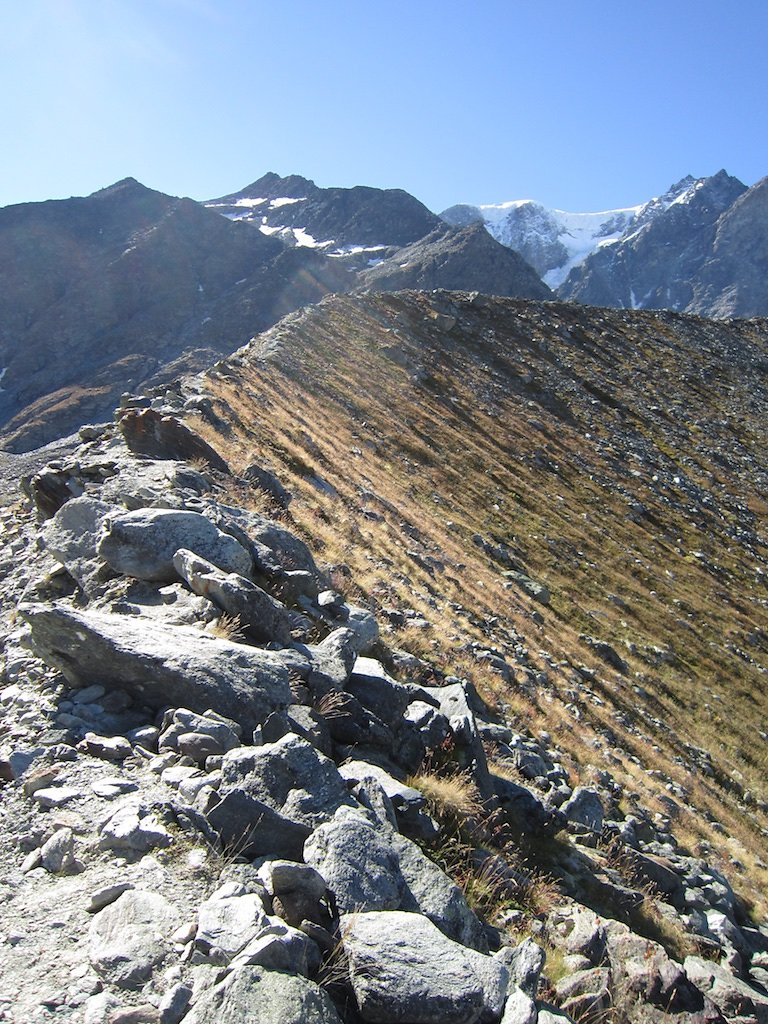 Cabanes Valsorey, Vélan