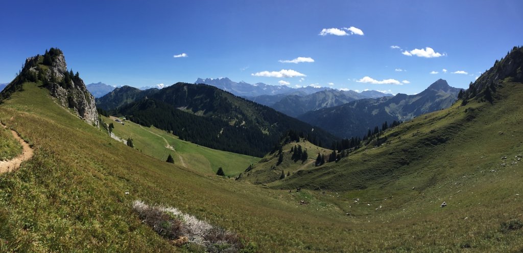 Salavène, Lac d'Arvouin, Sevan, Col d'Outanne, Col de Sevan, Torgon (22.08.2017)