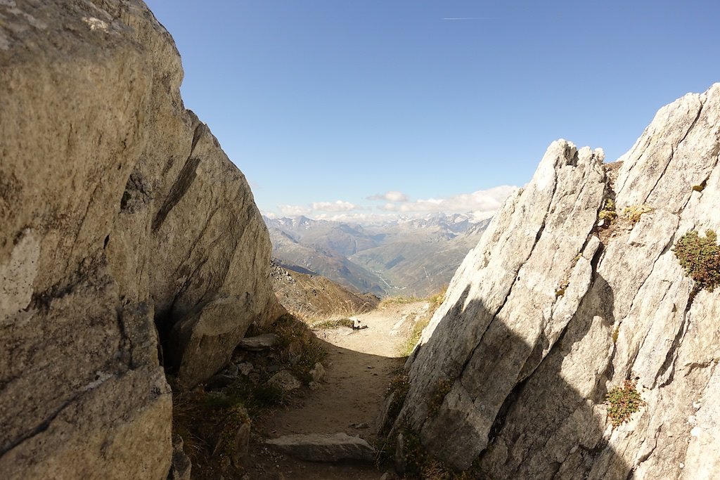 Oberalppass, Pazolastock, Badushütte (09.09.2018)