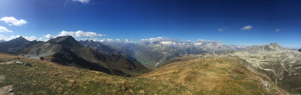 Oberalppass, Pazolastock, Badushütte (09.09.2018)