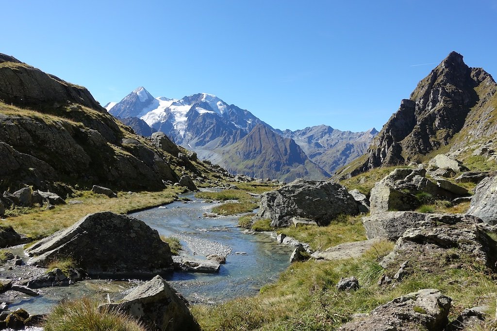 Fionnay, Ecurie du Crêt, Col de Sarshlau, Le Dâ, Col du Bec d'Aigle, Louvie (26.09.2018)