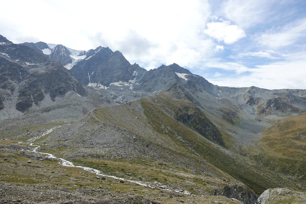 Cabane de Valsorey (07-08.09.2021)