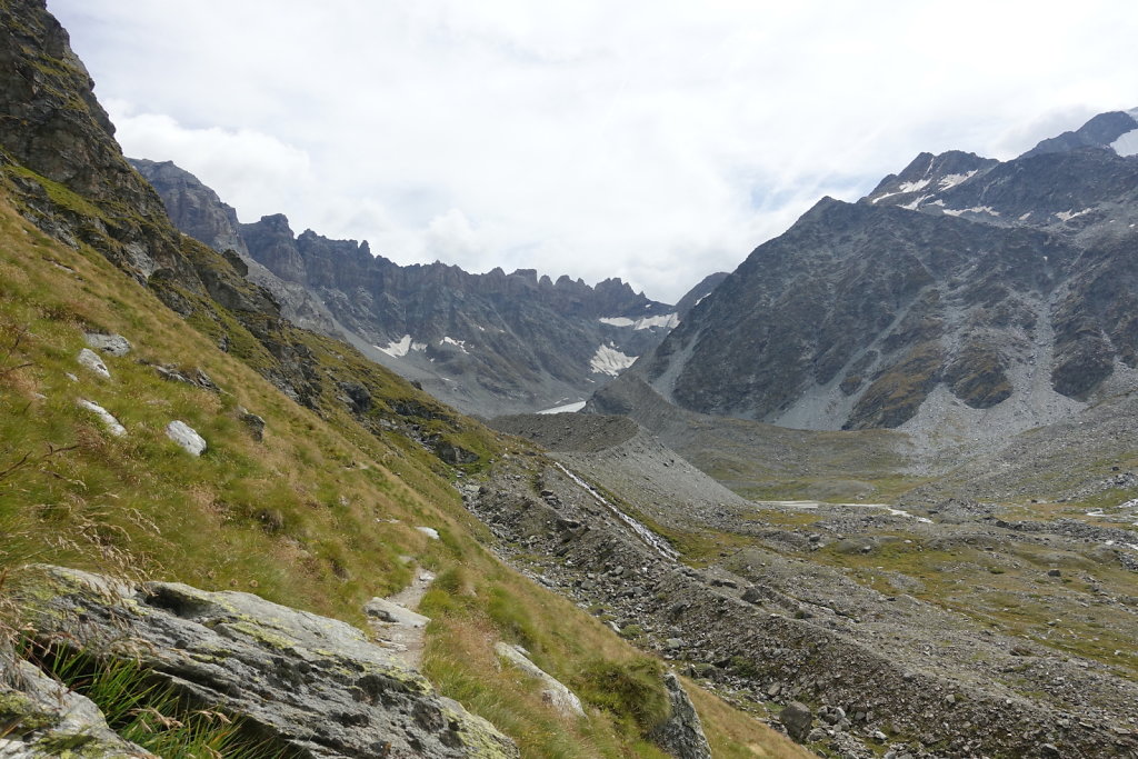 Cabane de Valsorey (07-08.09.2021)