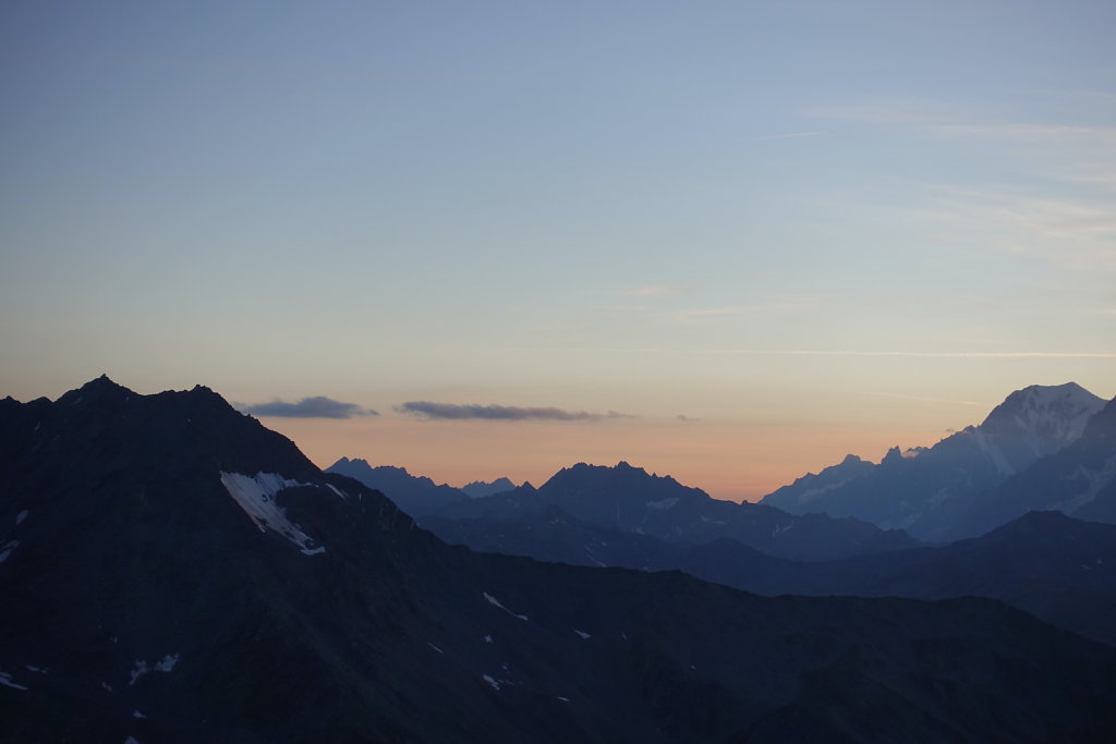 Cabane de Valsorey (07-08.09.2021)