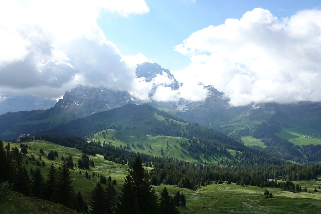 Col de la Croix, Tête de Meilleret, Lac des Chavonnes, Lac de Bretaye (29.05.2022)